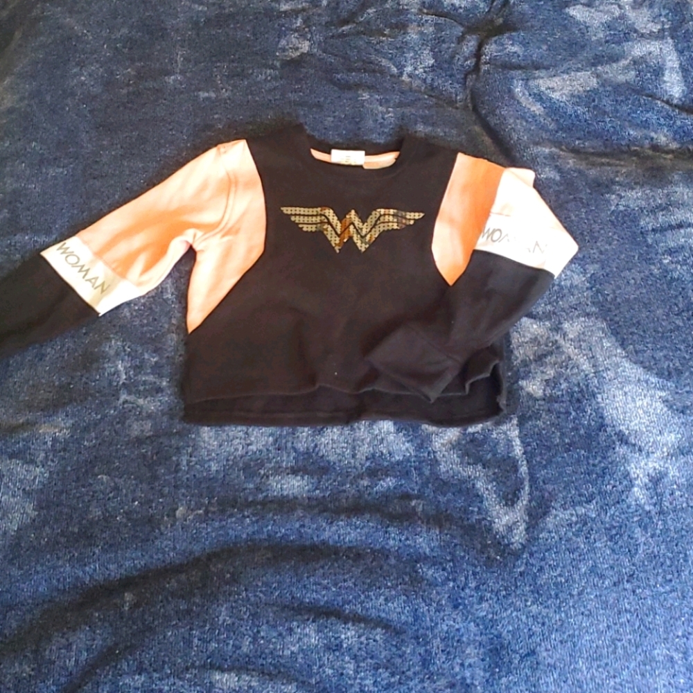 Wonder women sweatshirt